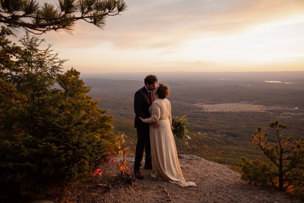 Sunset elopement in Catskills, New York 