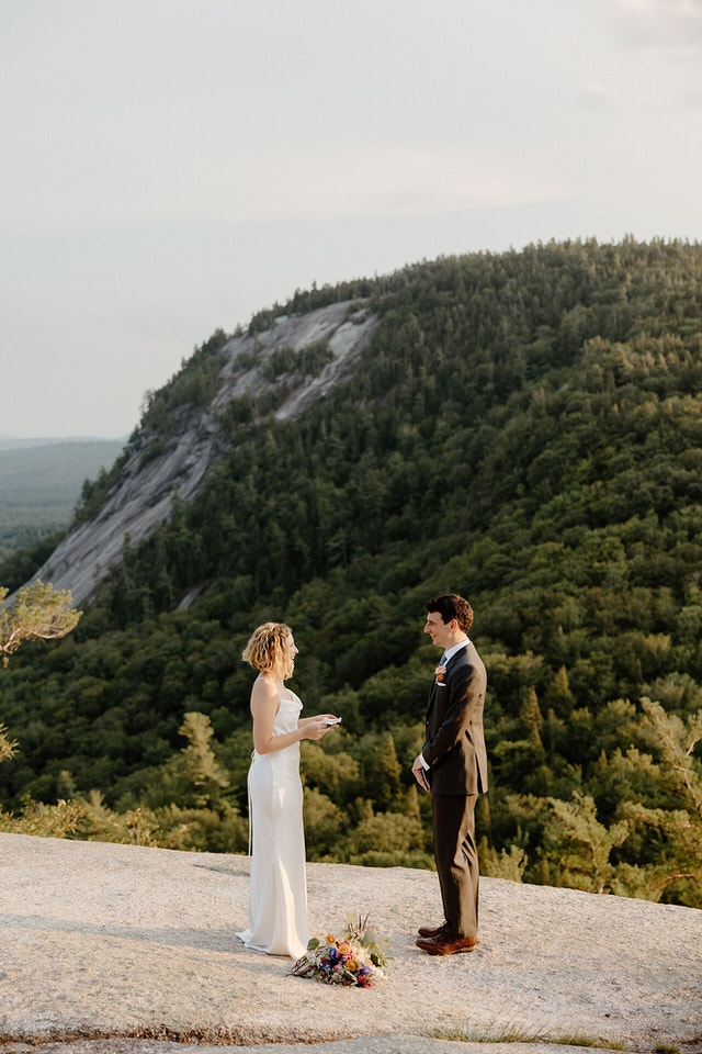 Cathedral Ledge elopement photo