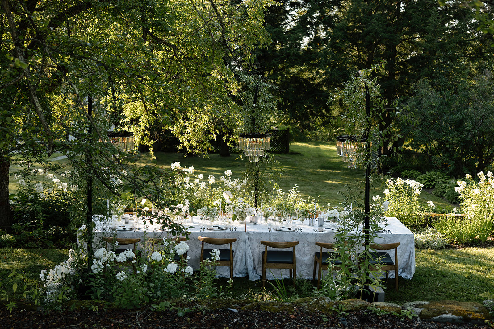 Luxury dinner at intimate wedding or elopement. Elopement and backyard intimate wedding ideas.