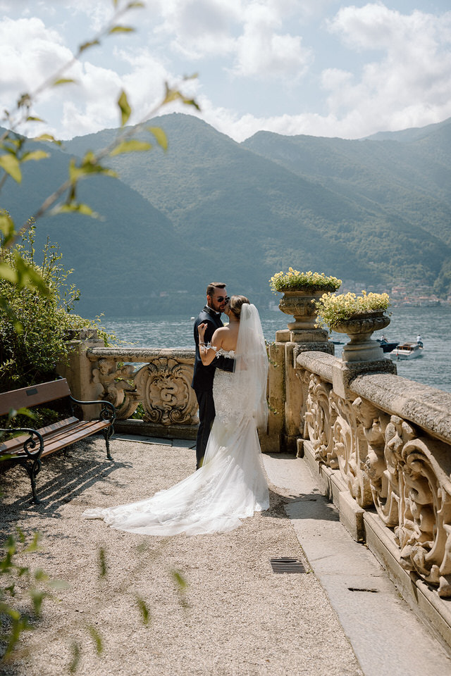 Lake Como bride and groom
