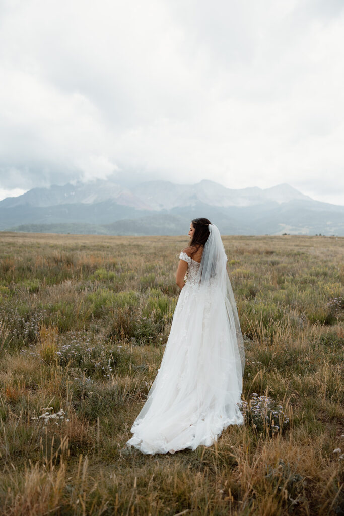 Colorado elopement dress