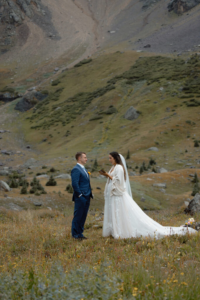 Ouray Colorado jeep elopement in the San Juan Mountains in the summer.